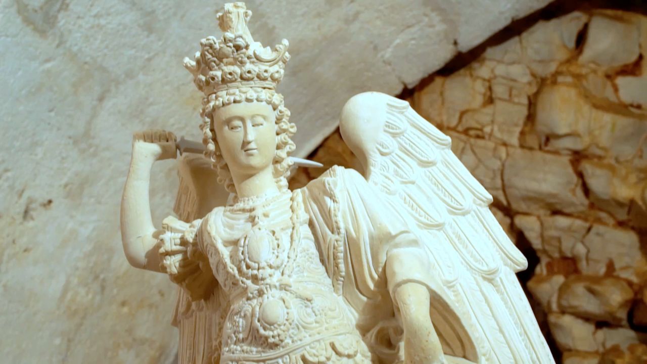Acqua e fede: la grotta di San Michele e a Minervino