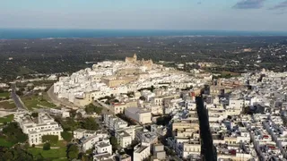 Viaggiando con Manuela Vitulli - Ostuni