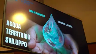 L'acqua, una storia raccontata in un libro