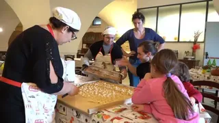 Sostenibilità? Con le mani in pasta tra la natura