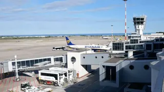Si vola, “a bordo” anche la sostenibilità