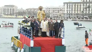 L'abbraccio di Bari a San Nicola