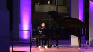La magia del pianoforte nei luoghi storici di AQP