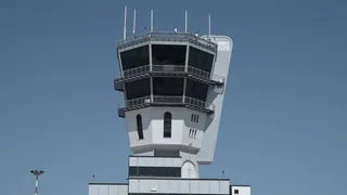 Aeroporti di Puglia, vola la sostenibilità