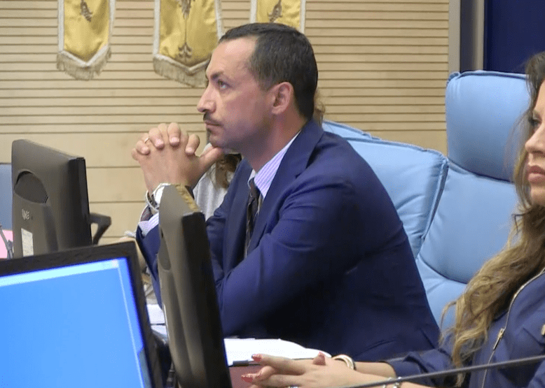 Potenza - il sindaco Mario Guarente in Consiglio Comunale